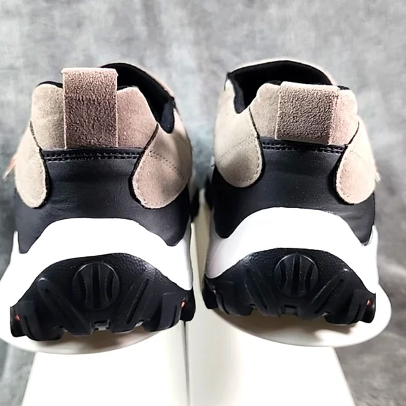 ZUODI Men's slip-on loafers. Size 11.5 Casual walking shoes in neutral color. - Picture 3 of 10